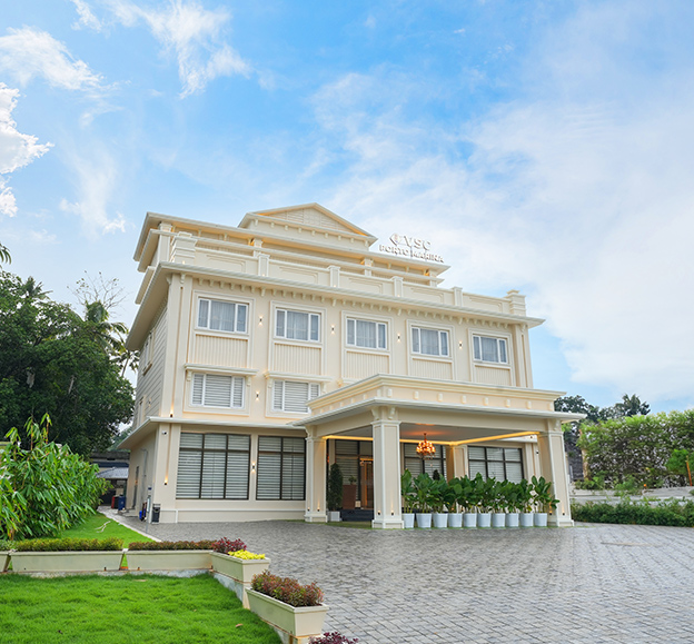 Luxury-Business-Hotel-In-Vizhinjam